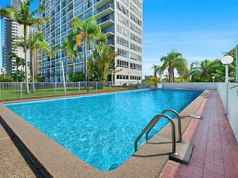 Surfers Paradise Apartment with Beach and River Views - Condor