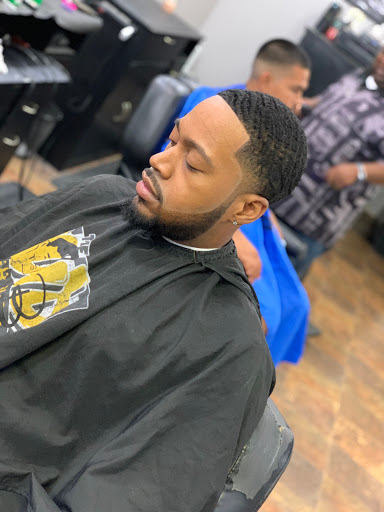 Barber Shop «The Dub Barber Shop», reviews and photos, 1810 N Cooper St, Arlington, TX 76011, USA