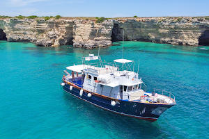 HYDRA Boat Trips image