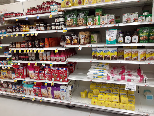 Supermarket «Price Chopper», reviews and photos, 675 Poquonock Ave, Windsor, CT 06095, USA