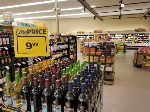 Grocery Store «Food Lion», reviews and photos, 1401 N Lake Park Blvd, Carolina Beach, NC 28428, USA