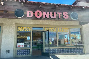 Donut Inn image