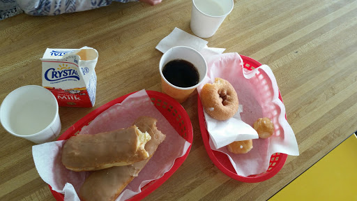 Donut Shop «Donut King», reviews and photos, 1807 Santa Rita Rd, Pleasanton, CA 94566, USA