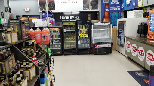 Liquor Store «QueenCity Wine&Spirits - Lottery - Soda - Snacks - Craft Beer-», reviews and photos, 113 E 5th St, Cincinnati, OH 45202, USA