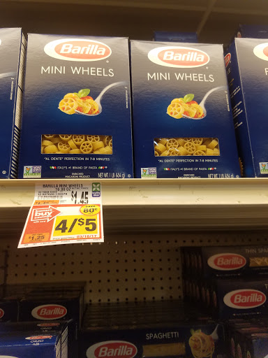 Grocery Store «Giant Food Stores», reviews and photos, 225 Lancaster Ave, Malvern, PA 19355, USA