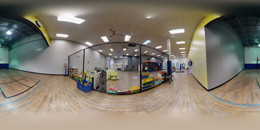 Health Club «Onelife Fitness - Burke Gym», reviews and photos, 9250 Old Keene Mill Rd, Burke, VA 22015, USA