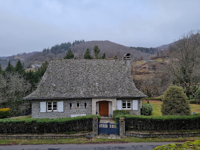 Camping De L'ombrade à Saint-Cirgues-de-Jordanne