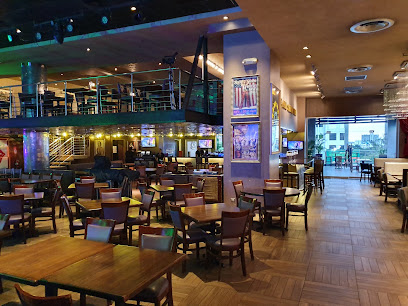 Hard Rock Cafe Santo Domingo - Blue Mall, Av. Winston Churchill 80, Santo Domingo 10501
