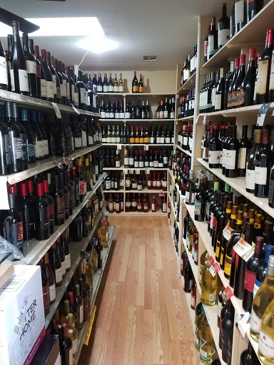 Cape Vincent Liquor Store, 154 Lee St, Cape Vincent, NY 13618, USA, 