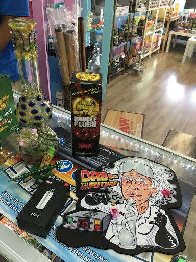 Tobacco Shop «Primos Smoke Shop», reviews and photos, 804 SW 22nd Ave, Miami, FL 33135, USA
