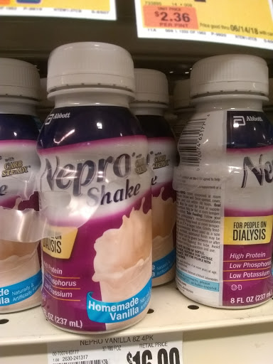 Grocery Store «Giant Food Stores», reviews and photos, 50 Wynnewood Rd, Wynnewood, PA 19096, USA