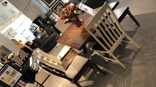 Furniture Store «Rooms To Go & Rooms To Go Kids Furniture Store - Dadeland (Miami)», reviews and photos, 7360 N Kendall Dr, Miami, FL 33156, USA
