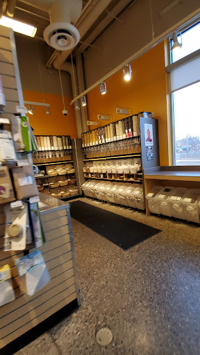 Grocery Store «Seward Community Co-op - Friendship Store», reviews and photos, 317 E 38th St, Minneapolis, MN 55409, USA