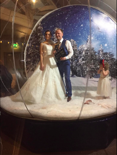 Let It Snow Globe Events - Manchester
