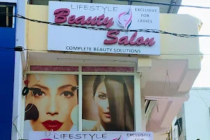 Lifestyle Beauty Salon image