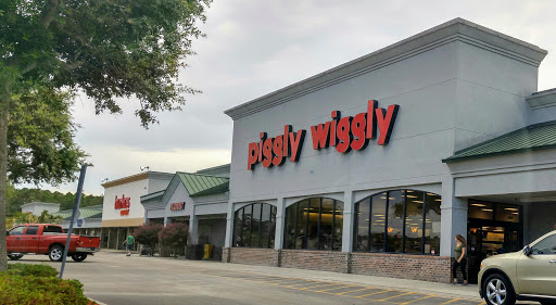 Grocery Store «Piggly Wiggly», reviews and photos, 122 US-17 BUS, Surfside Beach, SC 29575, USA