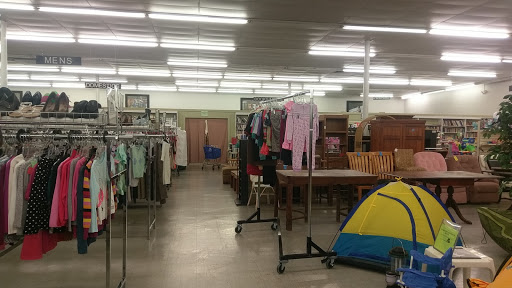 Thrift Store «Right Stuff Bargain Center», reviews and photos, 7480 Parkway Dr #110, Leeds, AL 35094, USA