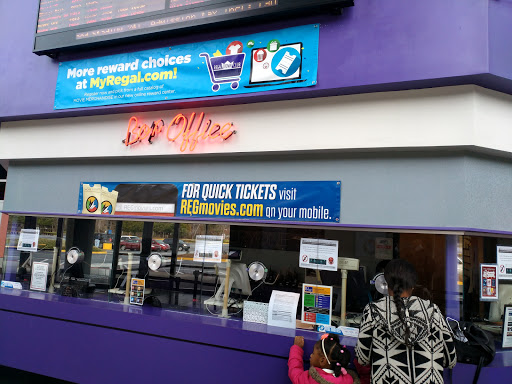 Movie Theater «Regal Cinemas Hollywood 24 @ North I-85», reviews and photos, 3265 Northeast Expy, Chamblee, GA 30341, USA