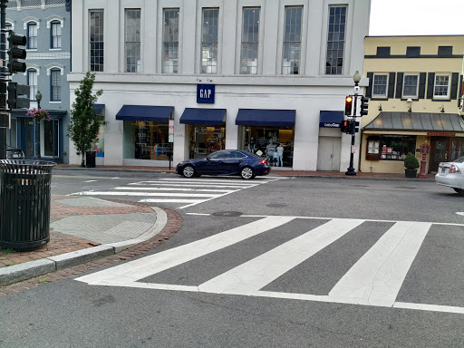 Clothing Store «Gap», reviews and photos, 1258 Wisconsin Ave NW, Washington, DC 20007, USA