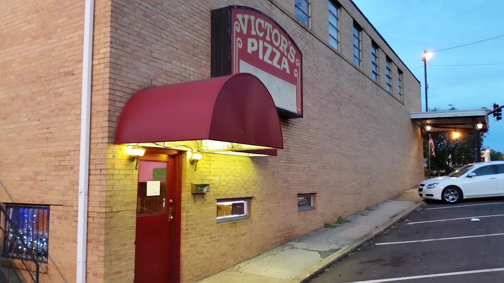 Victor's Pizza 38635