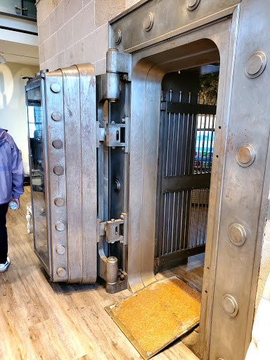 Bridal Shop «Ava Laurenne Bride», reviews and photos, 907 Caroline St, Fredericksburg, VA 22401, USA