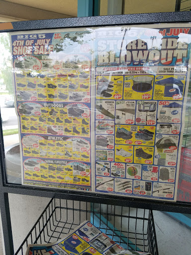 Sporting Goods Store «Big 5 Sporting Goods», reviews and photos, 1073 W Arrow Hwy, San Dimas, CA 91773, USA