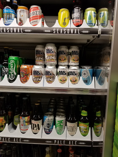 Grocery Store «Lowes Foods on Pine Grove Drive», reviews and photos, 805 Pine Grove Dr, Wilmington, NC 28403, USA