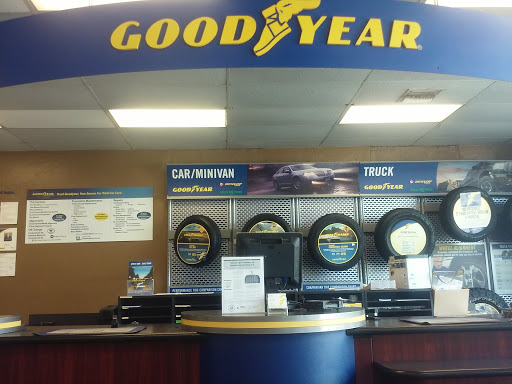 Tire Shop «Goodyear Auto Service Center», reviews and photos, 3690 Bird Rd, Coral Gables, FL 33133, USA