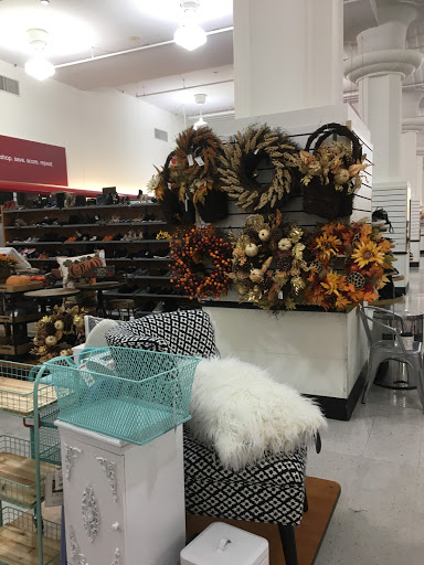 Department Store «T.J. Maxx», reviews and photos, 50 N Illinois St, Indianapolis, IN 46204, USA