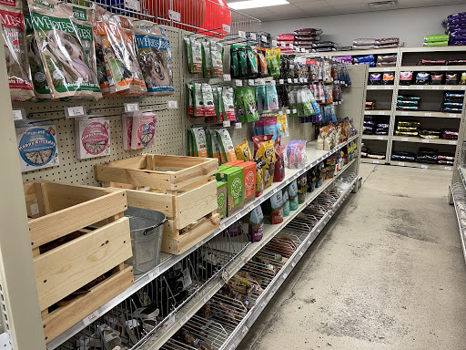 Pet Supply Store «Red Mill Pet Supplies», reviews and photos, 1111 W Chicago Blvd # 120, Tecumseh, MI 49286, USA