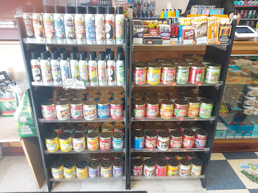 Top 21 Tobacco Plus, 3201 Brambleton Ave, Roanoke, VA 24018, USA, 