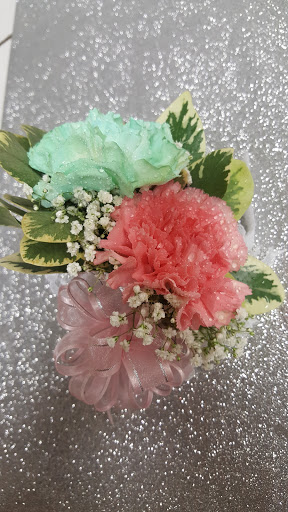 Florist «Floral Impressions», reviews and photos, 2324 N Cicero Ave, Chicago, IL 60639, USA