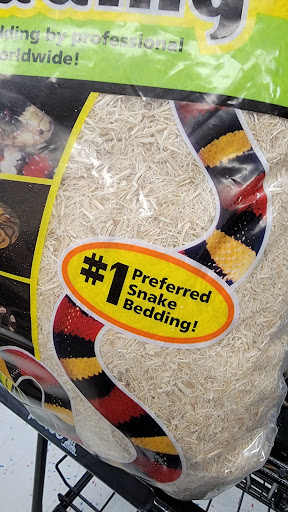 Pet Supply Store «Petco Animal Supplies», reviews and photos, 6137 Mid Rivers Mall Dr, St Charles, MO 63304, USA