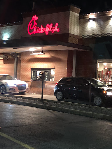 Fast Food Restaurant «Chick-fil-A», reviews and photos, 1700 PA-228, Cranberry Twp, PA 16066, USA