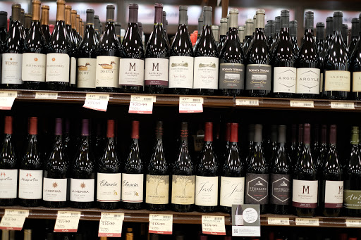 Liquor Store «Fine Wine and Good Spirits», reviews and photos, 4817 Freemansburg Ave #101, Easton, PA 18045, USA