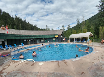 Nakusp Hot Springs, Chalets, and Campground
