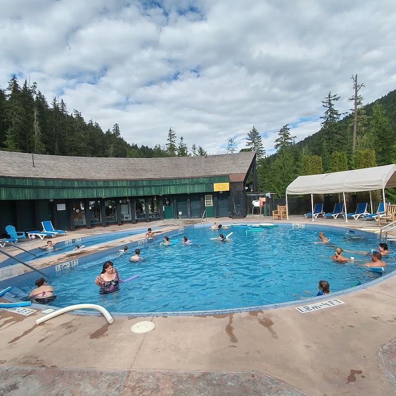 Nakusp Hot Springs, Chalets, and Campground