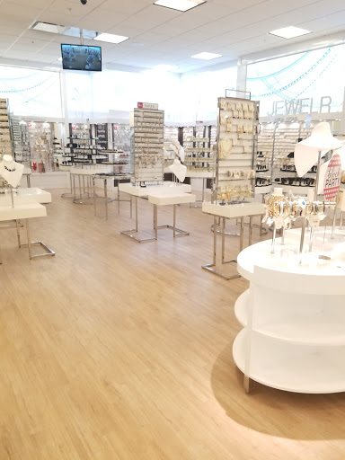 Department Store «Belk», reviews and photos, 13550 Dallas Pkwy, Dallas, TX 75240, USA