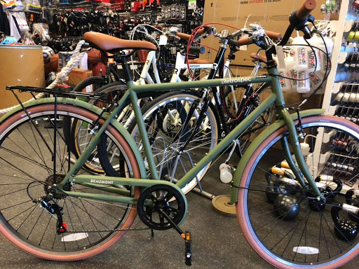 Sporting Goods Store «Play It Again Sports Evanston», reviews and photos, 1908 Dempster St, Evanston, IL 60202, USA