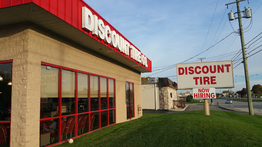 Tire Shop «Discount Tire Store - Troy, MI», reviews and photos, 3439 Rochester Rd, Troy, MI 48083, USA