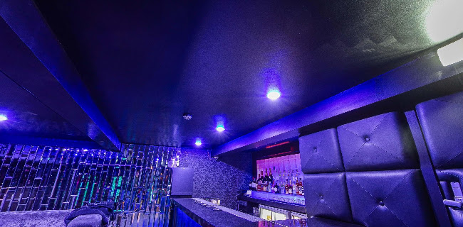 NAKIRA Lounge & Nightclub - Night club