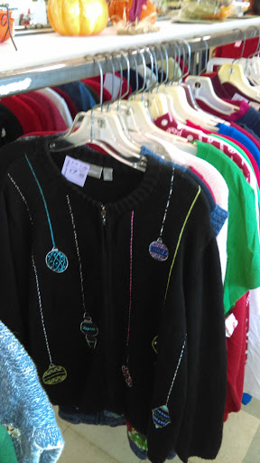 Thrift Store «Bargain World», reviews and photos, 4502 N Pearl St, Tacoma, WA 98407, USA