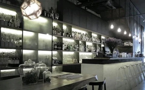 Tess Bar & Kitchen, Singapore image