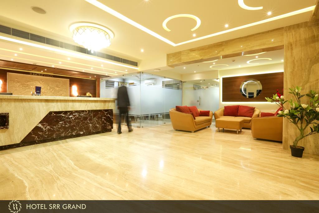 one plus studio interior designer