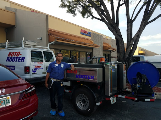 Plumber «Roto-Rooter Plumbing & Drain Service», reviews and photos, 2200 W 80th St #5, Hialeah, FL 33016, USA