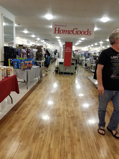 Shopping Mall «The Fountains at Farah», reviews and photos, 8889 Gateway Blvd W, El Paso, TX 79925, USA