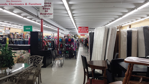 Thrift Store «Southern Thrift Store», reviews and photos, 5010 Charlotte Ave, Nashville, TN 37209, USA