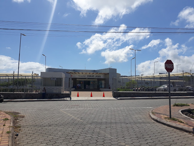 Hospital General Oskar Jandl - Baquerizo Moreno