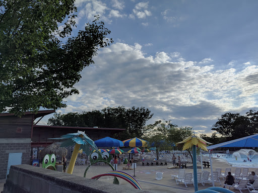 Water Park «Frog Falls Aquatic park», reviews and photos, 3227 Brown Rd, Dover, NJ 07801, USA