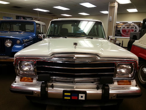 Auto Repair Shop «V3 Jeep Shop», reviews and photos, 13015 Middletown Ind Blvd, Louisville, KY 40223, USA